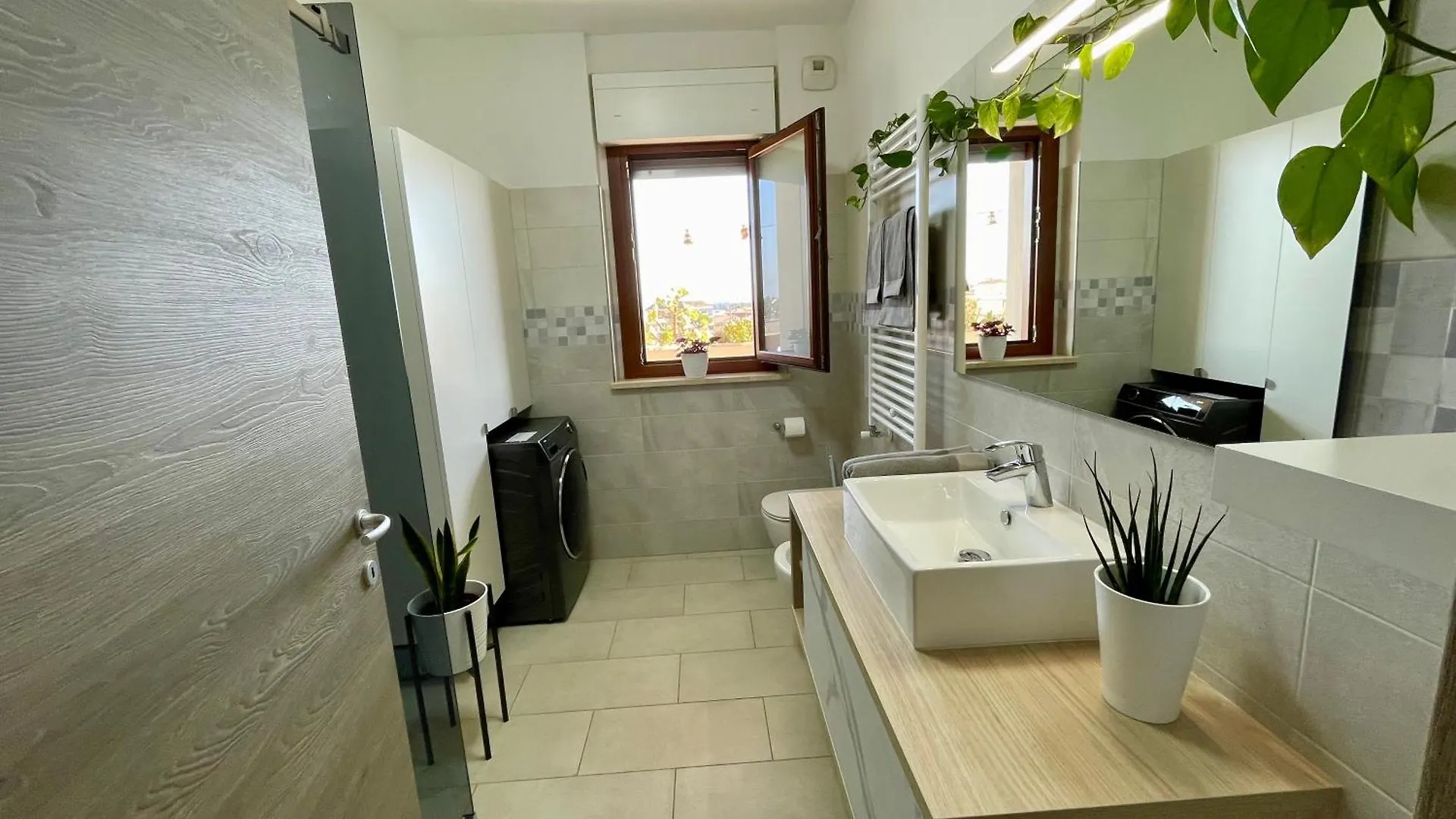 Apartment Greenchill House - West Rome Italy